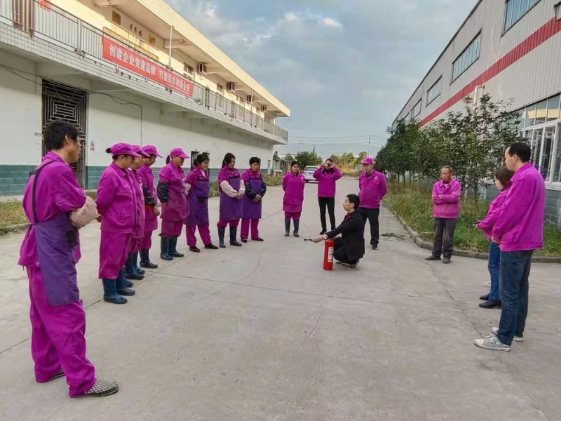 消防培訓(xùn)及演練(圖3)